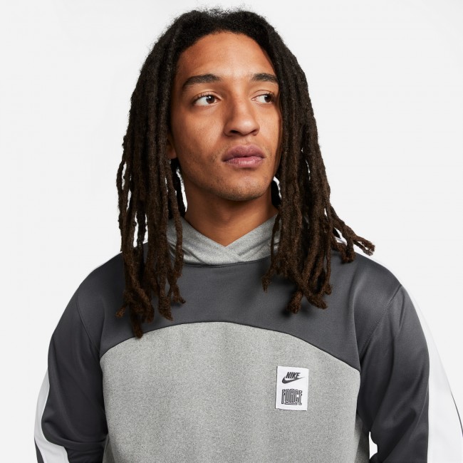Nike hotsell outlet pullover