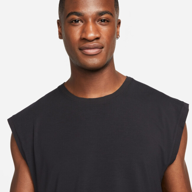 nike yoga tank mens