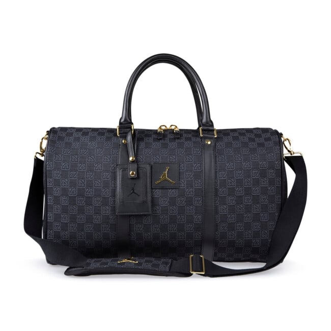 バッグ Jordan Brand Monogram Duffle Bag JORDAN BRAND MONOGRAM DUFFLE BAG BLACK 黒 JORDAN MONOGRAM DUFFLE