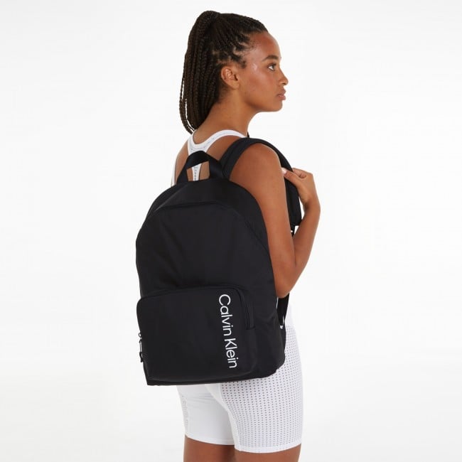 Calvin klein backpack 2025 outlet