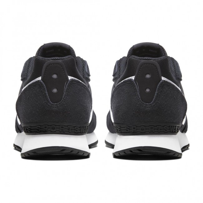 NIKE VENTURE RUNNER Leisure shoes for Men Sportland Outlet