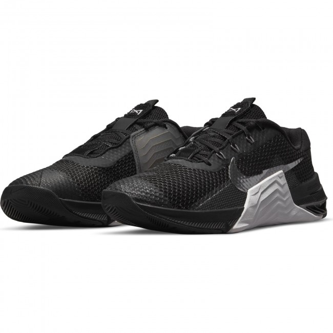 Metcon nike hotsell outlet