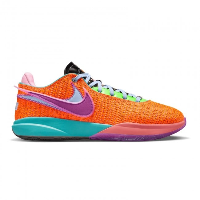 Basketball clearance shoe outlet