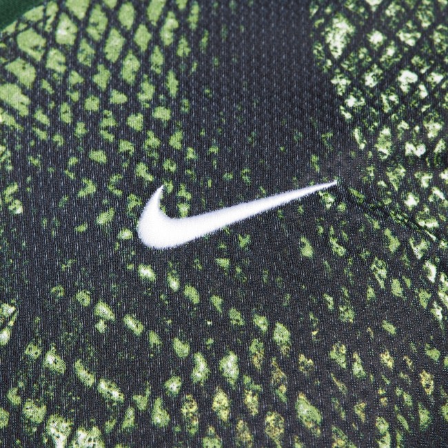 NikeCourt Dri-FIT Victory Men's Tennis Top. Nike LU