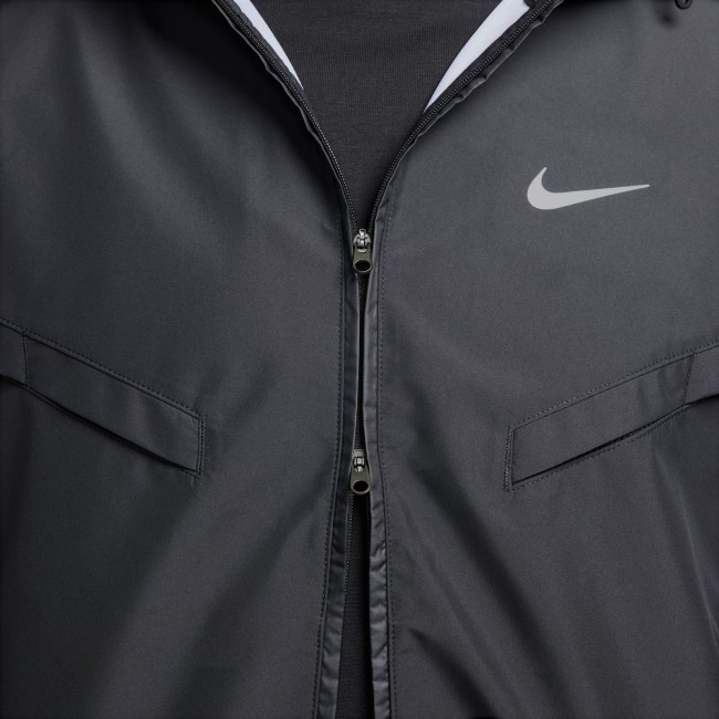 Nike windrunner men s storm fit running jacket Jackets and parkas Sportland Outlet